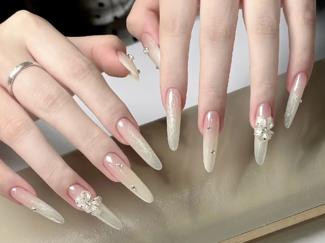 ネイル Yuki Sakai nailのネイルデザイン