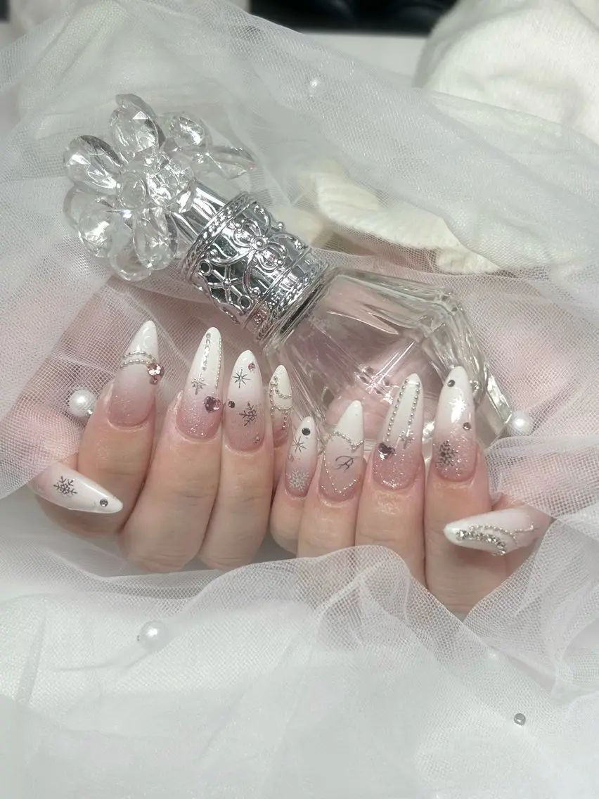 ネイル 🎀WOLTOKYO 池袋🎀hinataのネイルデザイン
