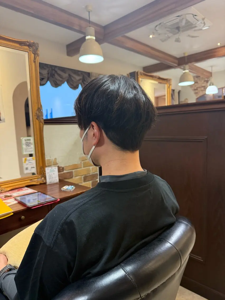 メンズ 安中 莉椰のヘアスタイル