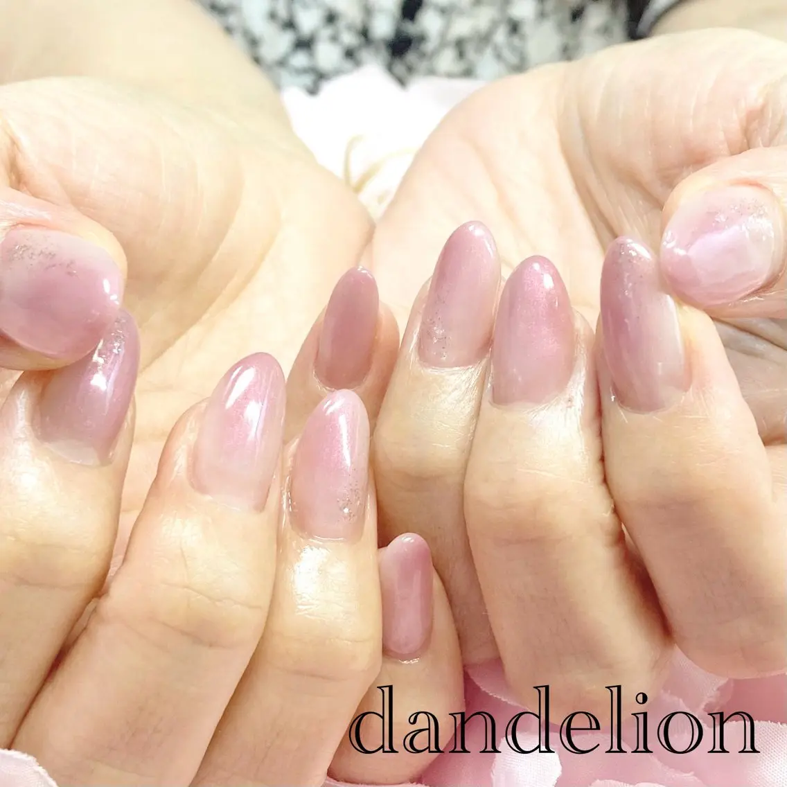ネイル ハンドネイル ハンドケア dandelion ダンデライオンのネイルデザイン