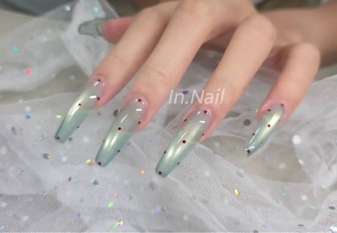 ネイル ハンドネイル in.nail-- 🐈‍⬛riのネイルデザイン