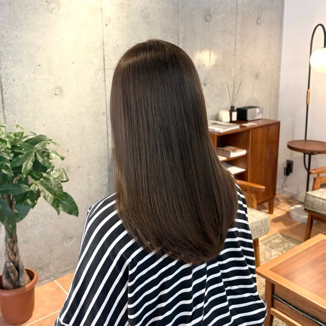ロング カラー ベージュカラー ヘーゼル ヘアカラー 村田 ありさのヘアスタイル