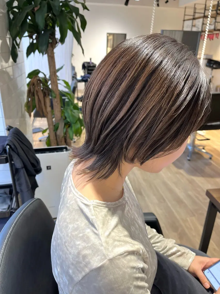 ミディアム カラー ✨艶髪✨ 奈須晴香のヘアスタイル