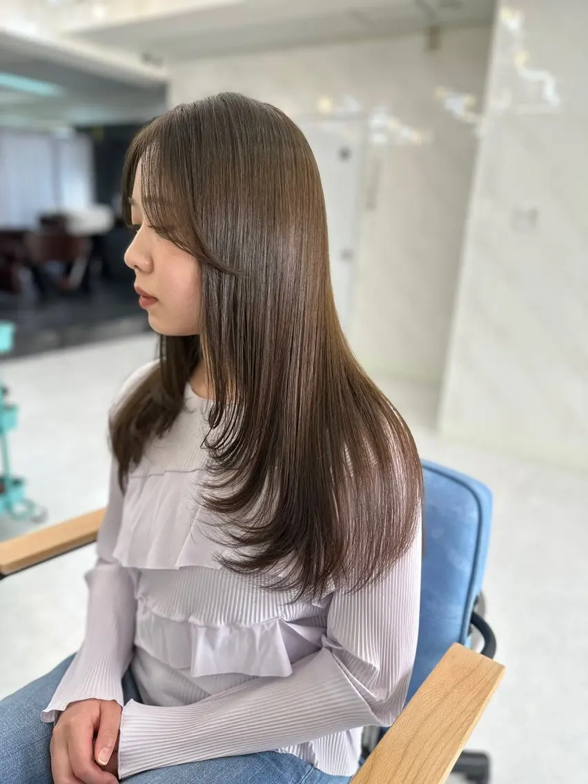 ロング 髪質改善🩵縮毛矯正 代々木/木下のヘアスタイル