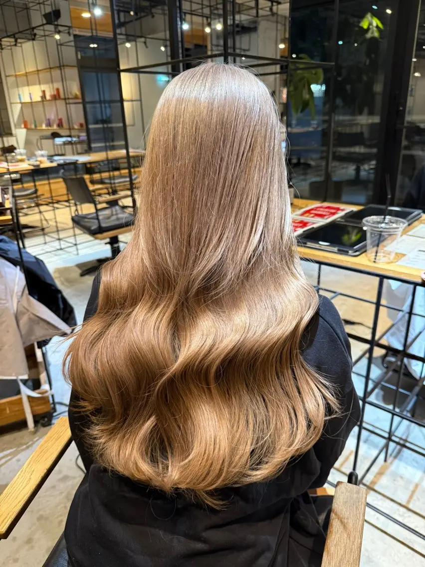 ミディアム ヘアカラー トリートメント ダブルカラー/レイヤ ー新潟駅/谷口大海のヘアスタイル