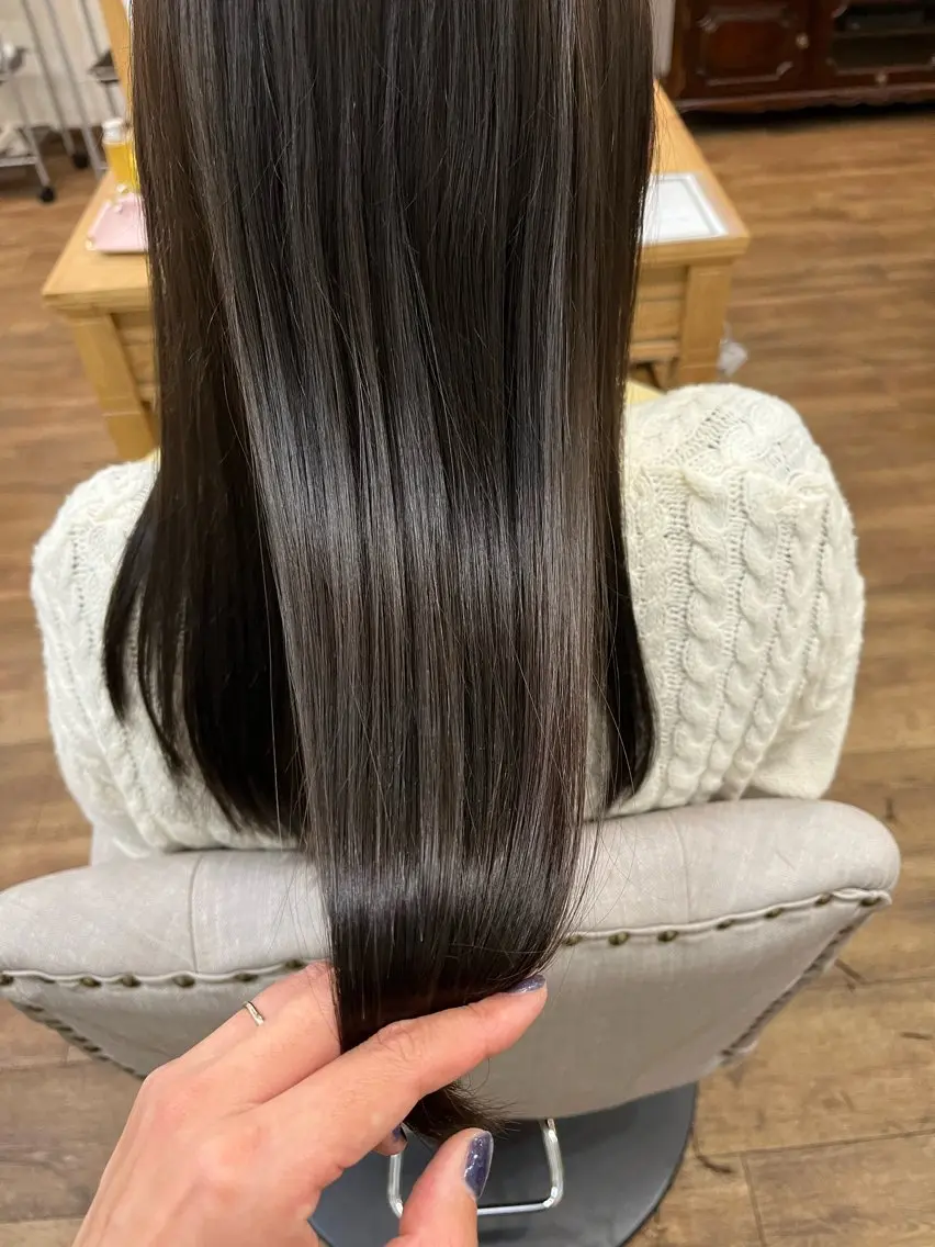 セミロング カラー カット トリートメント 髪質改善✨似合わせ カット✂️加藤真紀のヘアスタイル