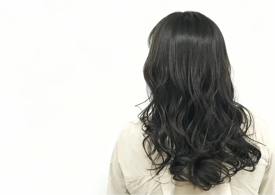 セミロング カラー パーマ カット ヘアカラー トリートメント ⭐️当日OK⭐️ 岩田峻のヘアスタイル
