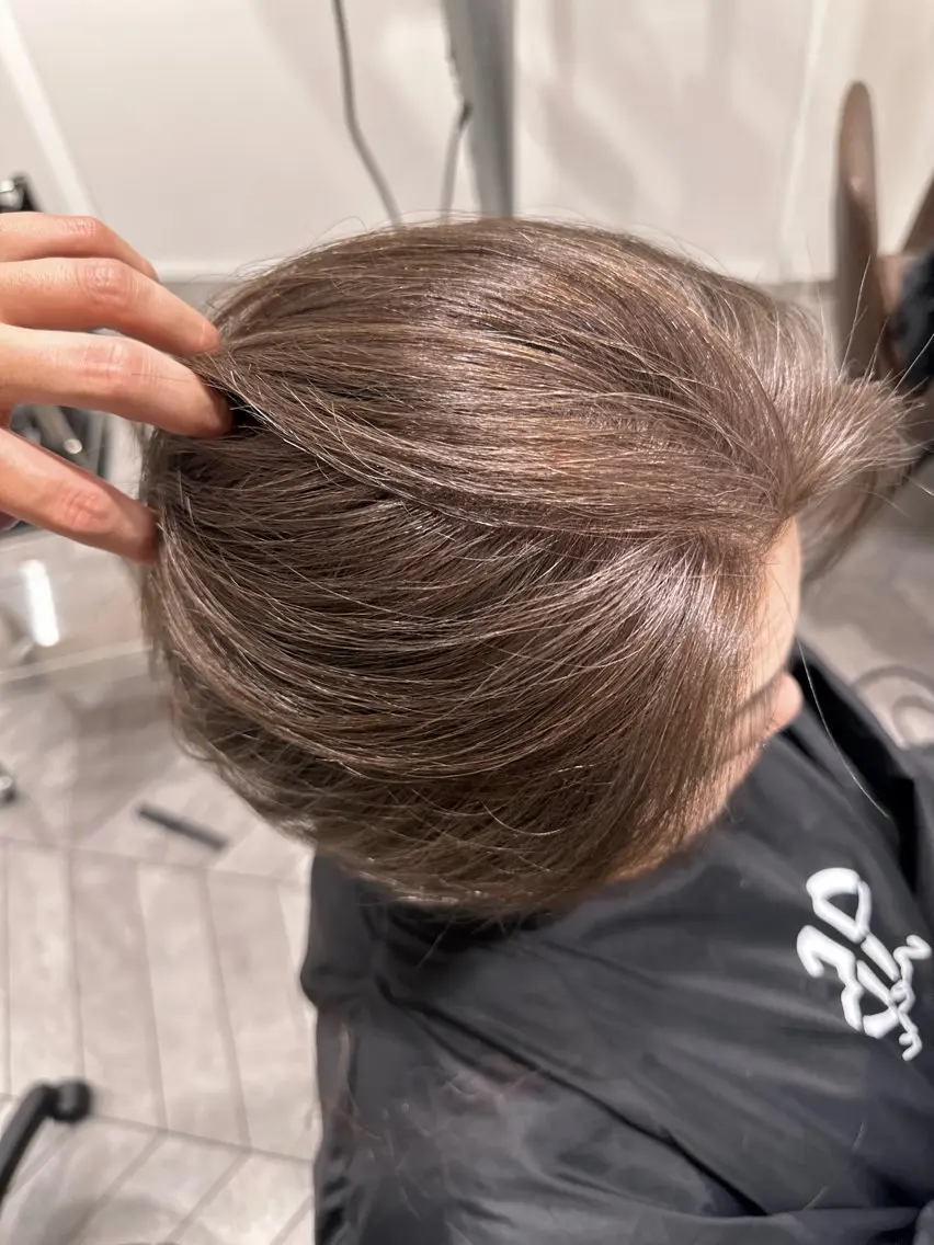 ショート 寺山 佳貴のヘアスタイル
