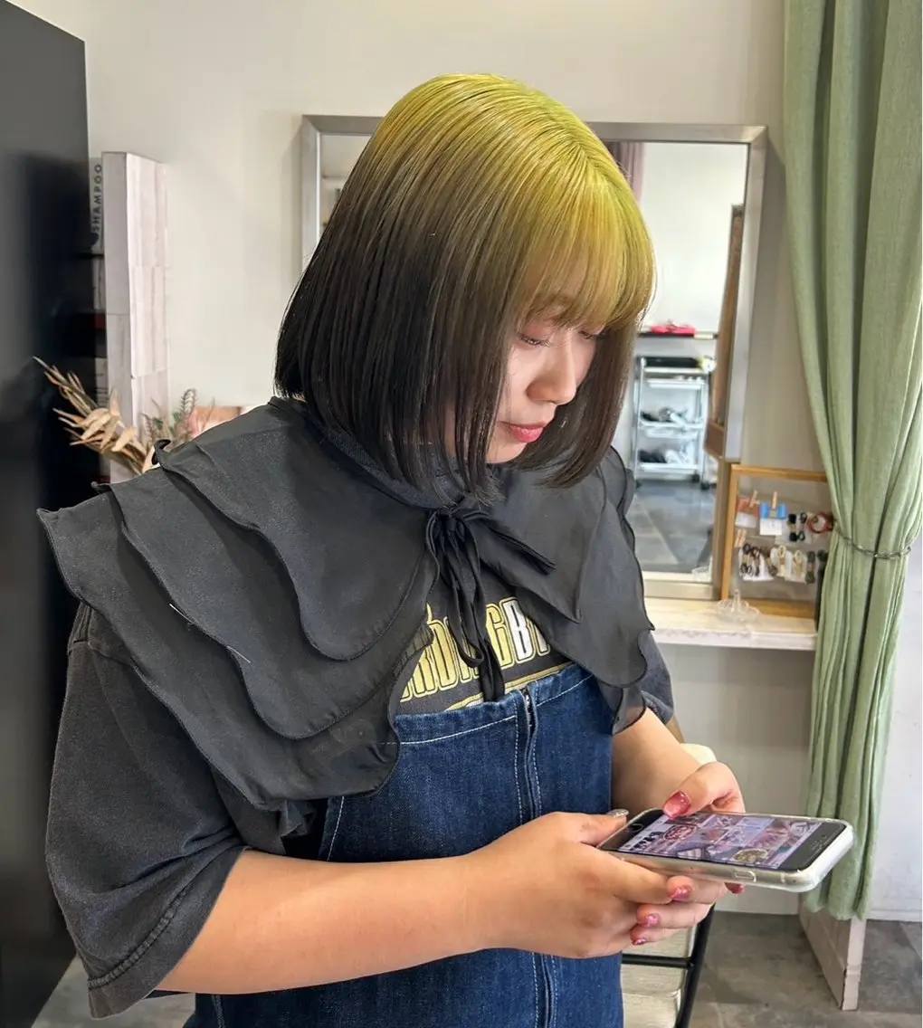 ショート カラー 清村 和音のヘアスタイル
