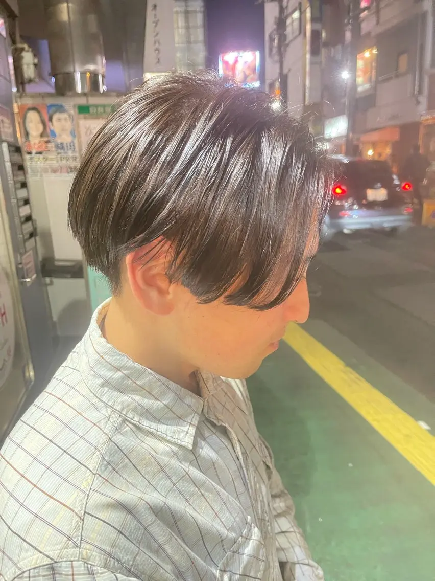 ショート カラー メンズ 透明感カラー ダークグレー カット ヘアカラー トリートメント 🌻メンズカット 落合諒🌻のヘアスタイル
