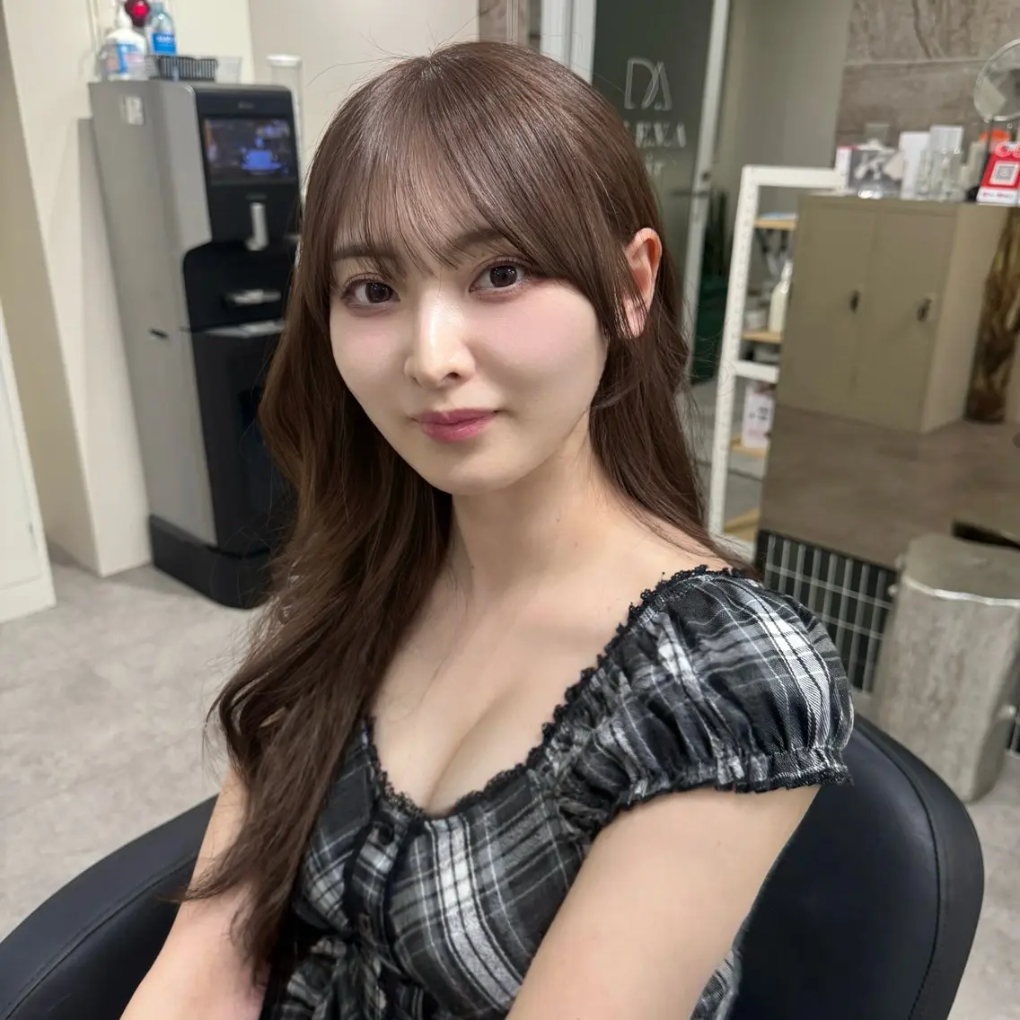 ロング カラー カット ヘアカラー トリートメント 🎀レイヤー×透明感 ×髪質改善🎀米田のヘアスタイル