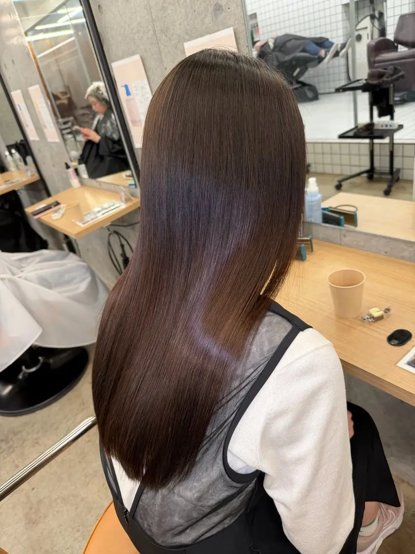 ロング 髪質改善 レイヤーカット 縮毛矯正 カット 縮毛矯正 トリートメント 縮毛矯正×髪質改善× 艶髪カラー 吉原和磨のヘアスタイル