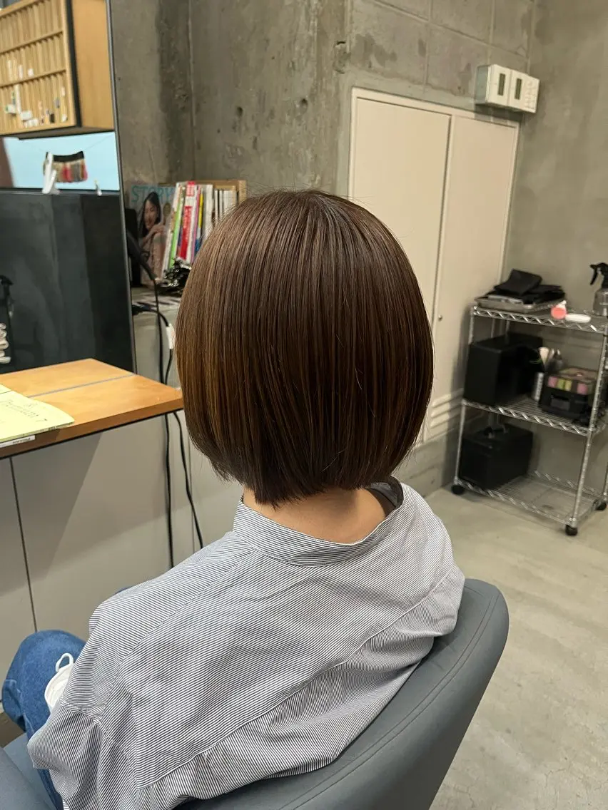 ミディアム しょうのともき ボブ／ブラウンカラーのヘアスタイル
