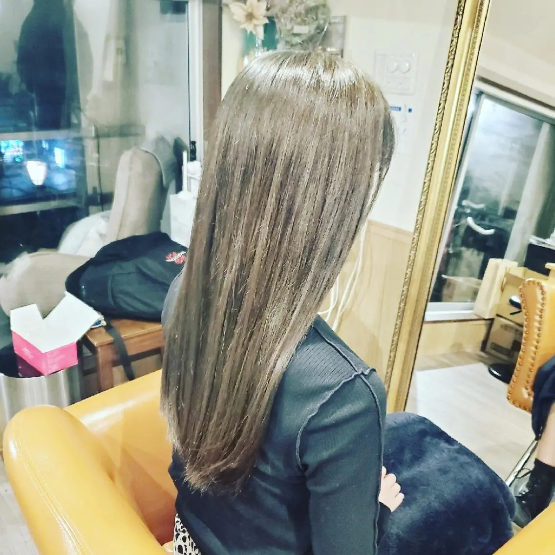 ロング カラー アディクシーカラー ブリーチ イルミナカラー 外国人風カラー トリートメント ヘアカラー トリートメント spa hair ark 富井直美のヘアスタイル