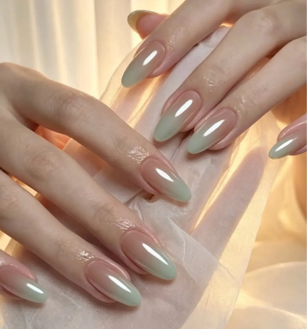 ネイル ハンドネイル H3 Nail Miniのネイルデザイン