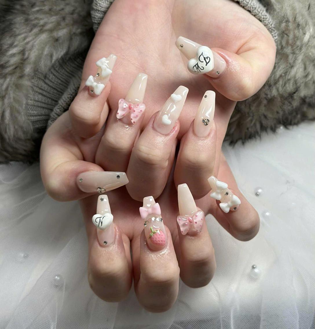 ネイル フレンチネイル ジェルネイル ハロウィン 韓国ネイル マグネットネイル ハンドネイル Buruberii hbaby nailのネイルデザイン