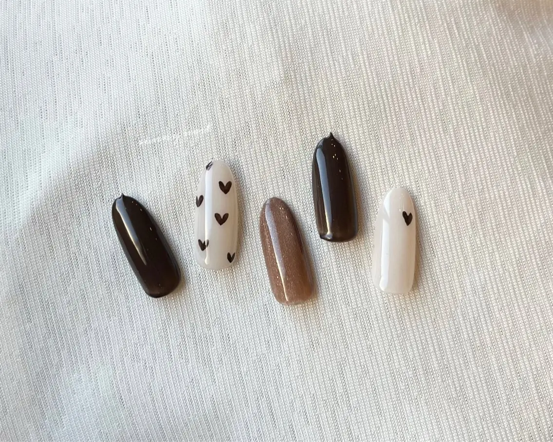 ネイル ブラウン ジェルネイル ハート マグネットネイル パラジェル sunny nailのネイルデザイン