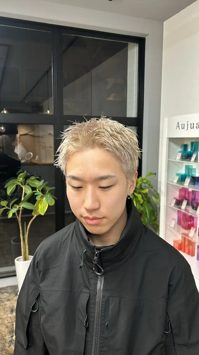 【メンズ限定】カット+ブリーチありWカラーの写真
