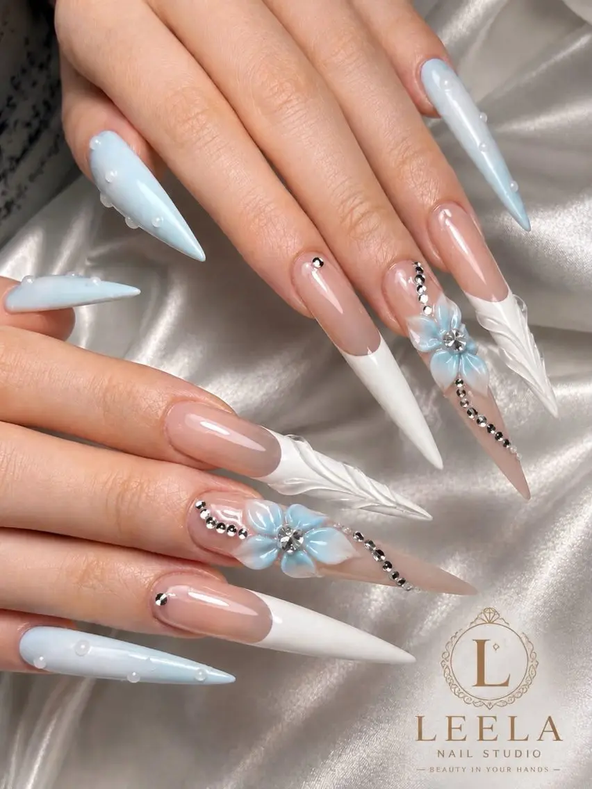 ネイル チークネイル フレンチネイル キラキラネイル 韓国ネイル マグネットネイル ハンドネイル Chibi h.babynailのネイルデザイン