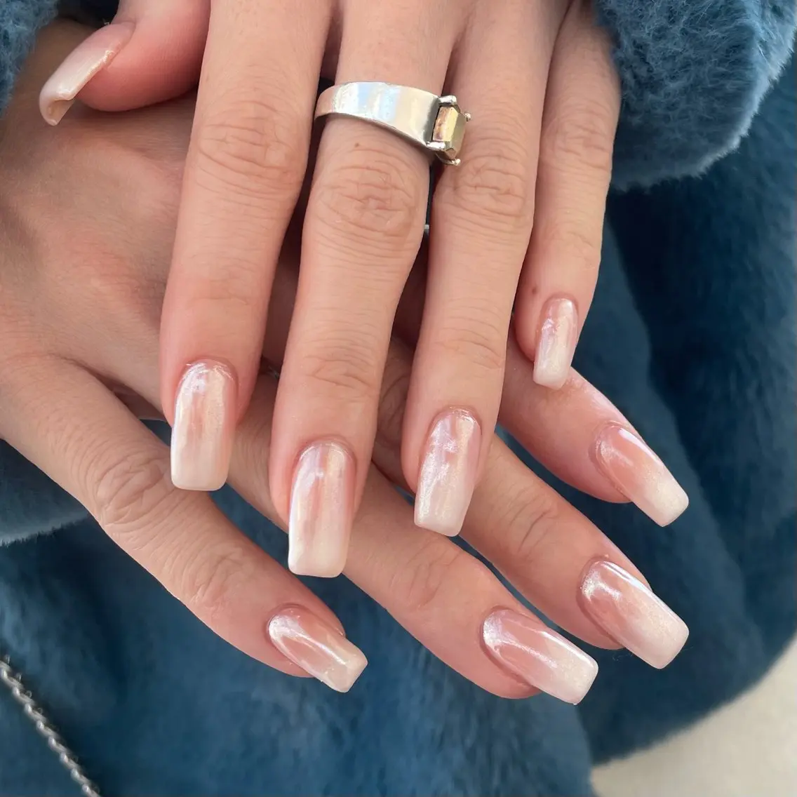 ネイル オーロラネイル ハンドネイル Nail ヌシん家 AKANEのネイルデザイン