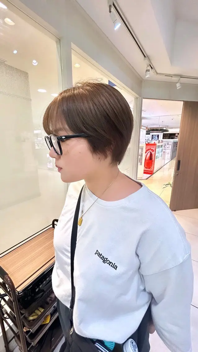 ショート カラー ヘアカラー トリートメント 似合わせカラー/艶 髪質改善/ヨシザキのヘアスタイル