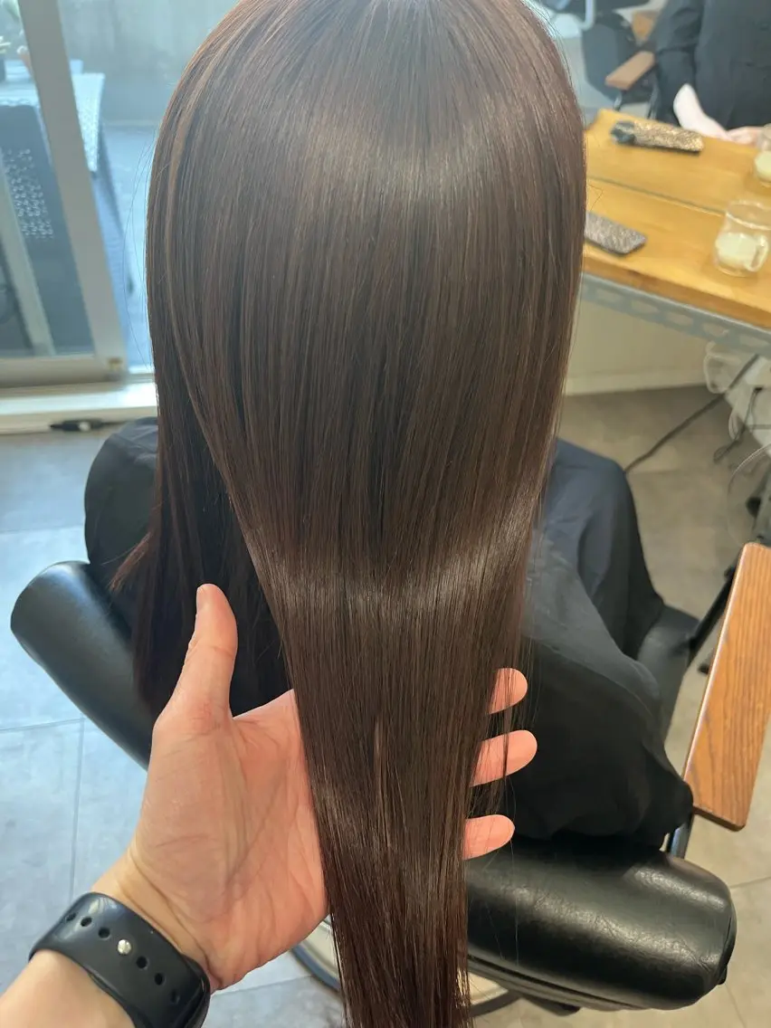 ミディアム カット トリートメント OFF YUYAのヘアスタイル