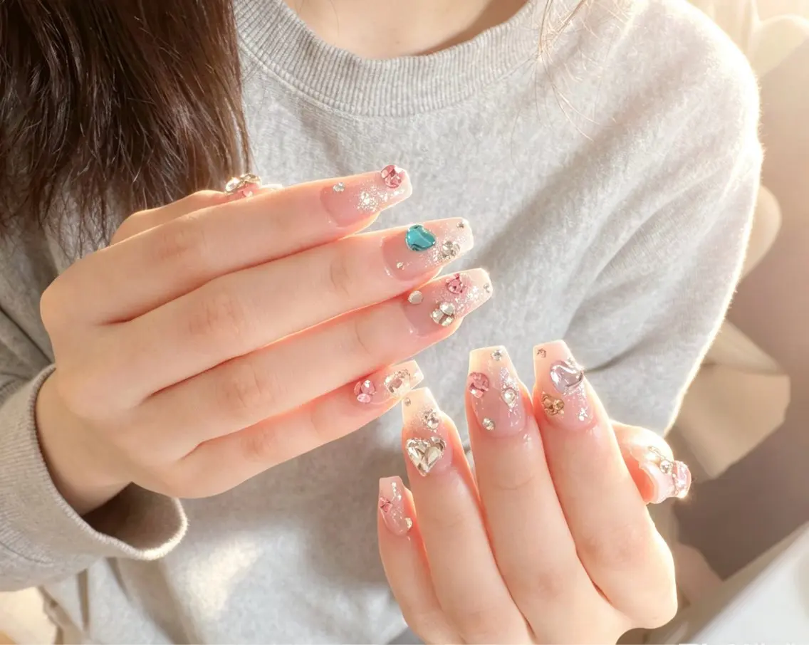 カラー ハンドネイル ハンドケア ShioriNail （旧：L.nail）のネイルデザイン