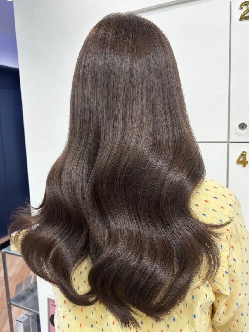 カラー cashel tokyoのヘアスタイル