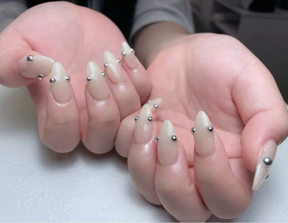 ネイル 中野駅から2分 MEO NAILのネイルデザイン