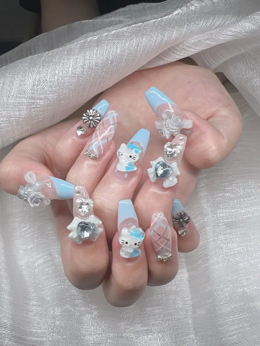 ネイル 長さ出し グラデーション キラキラネイル マグネットネイル ニュアンスネイル Lee Nails チップ長さだし専門店のネイルデザイン
