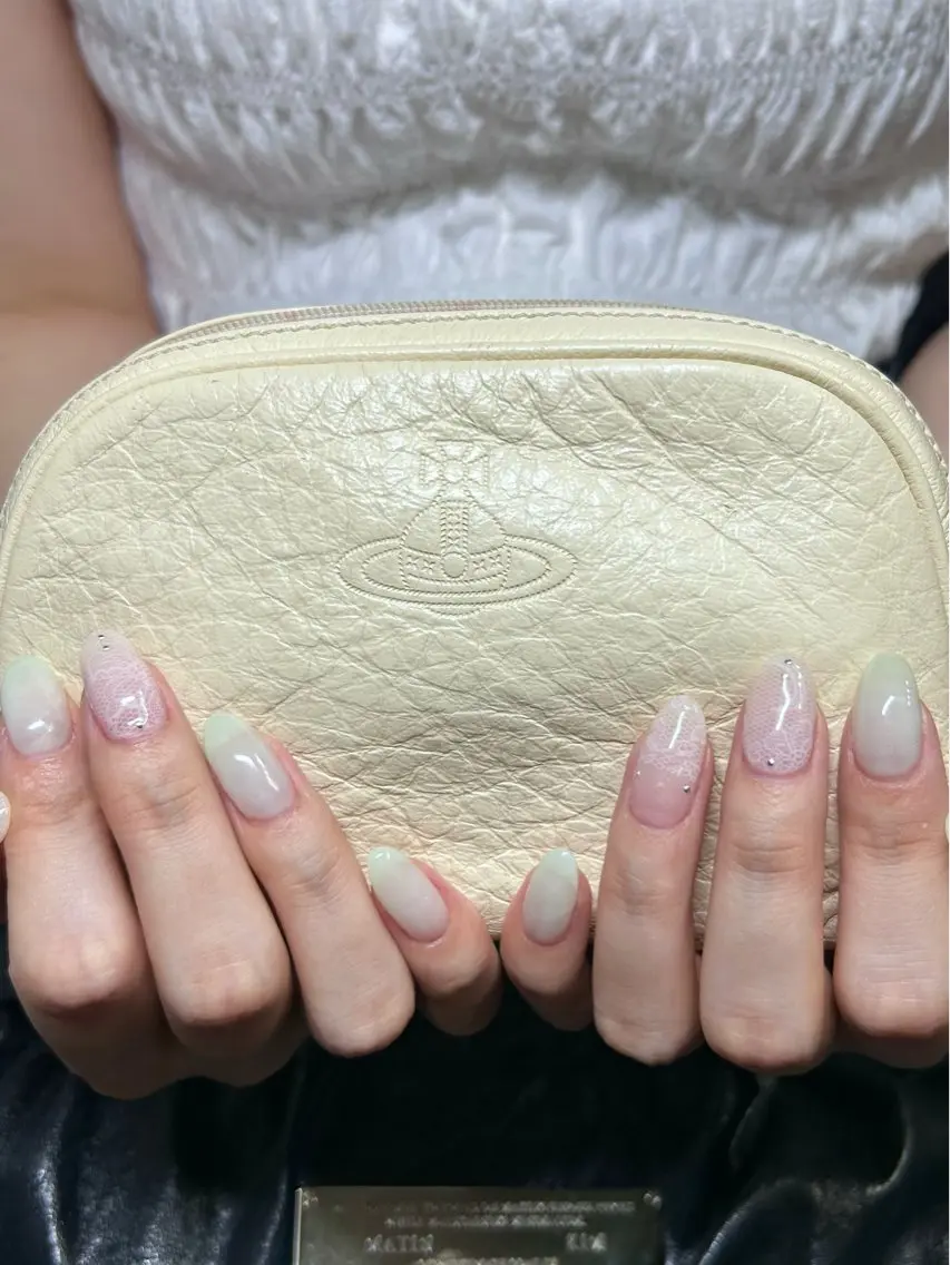 ネイル IROHA NAIL 愛音のネイルデザイン