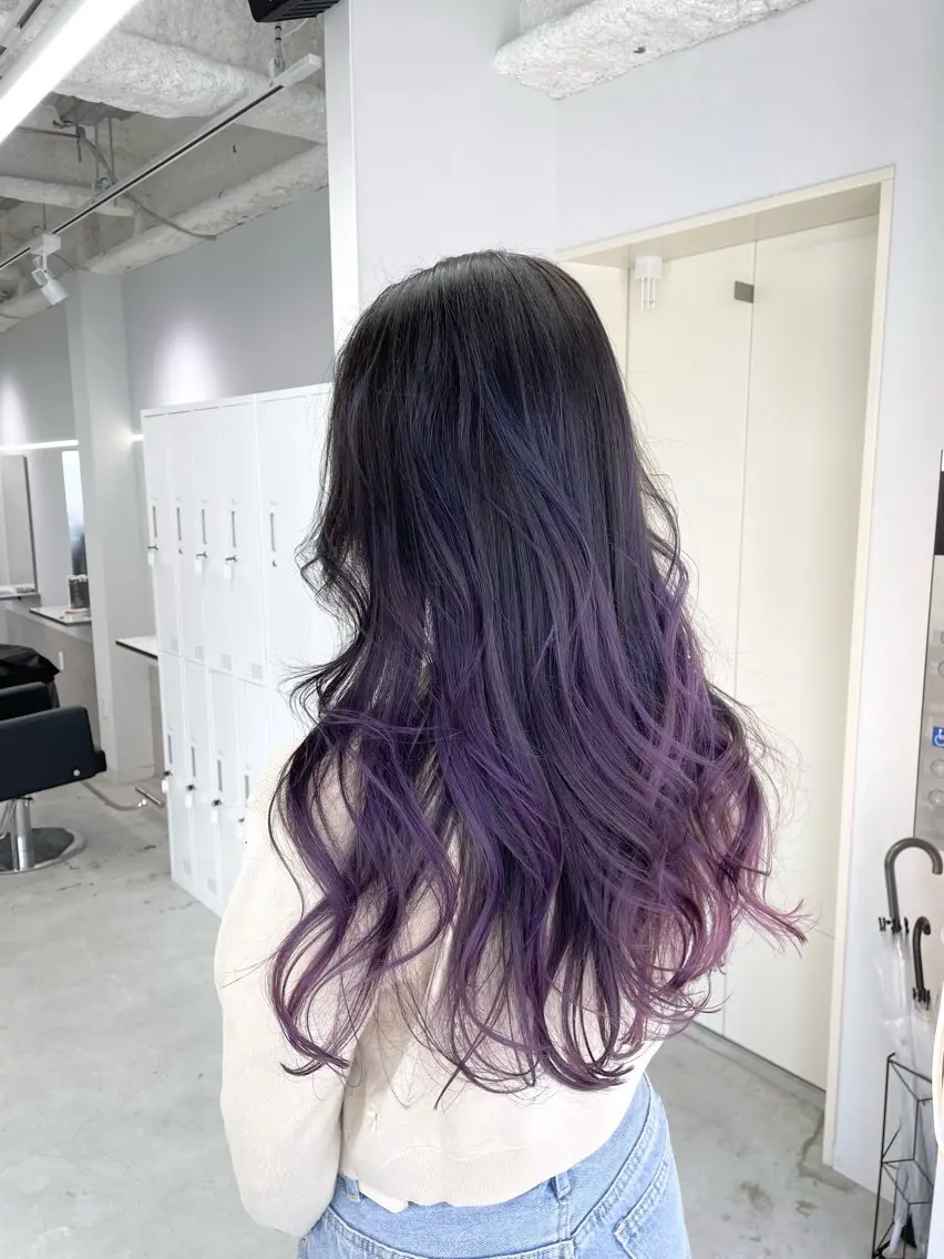 ロング カラー グラデーションカラー ブリーチ有無Wカラー メンズパーマ大成のヘアスタイル