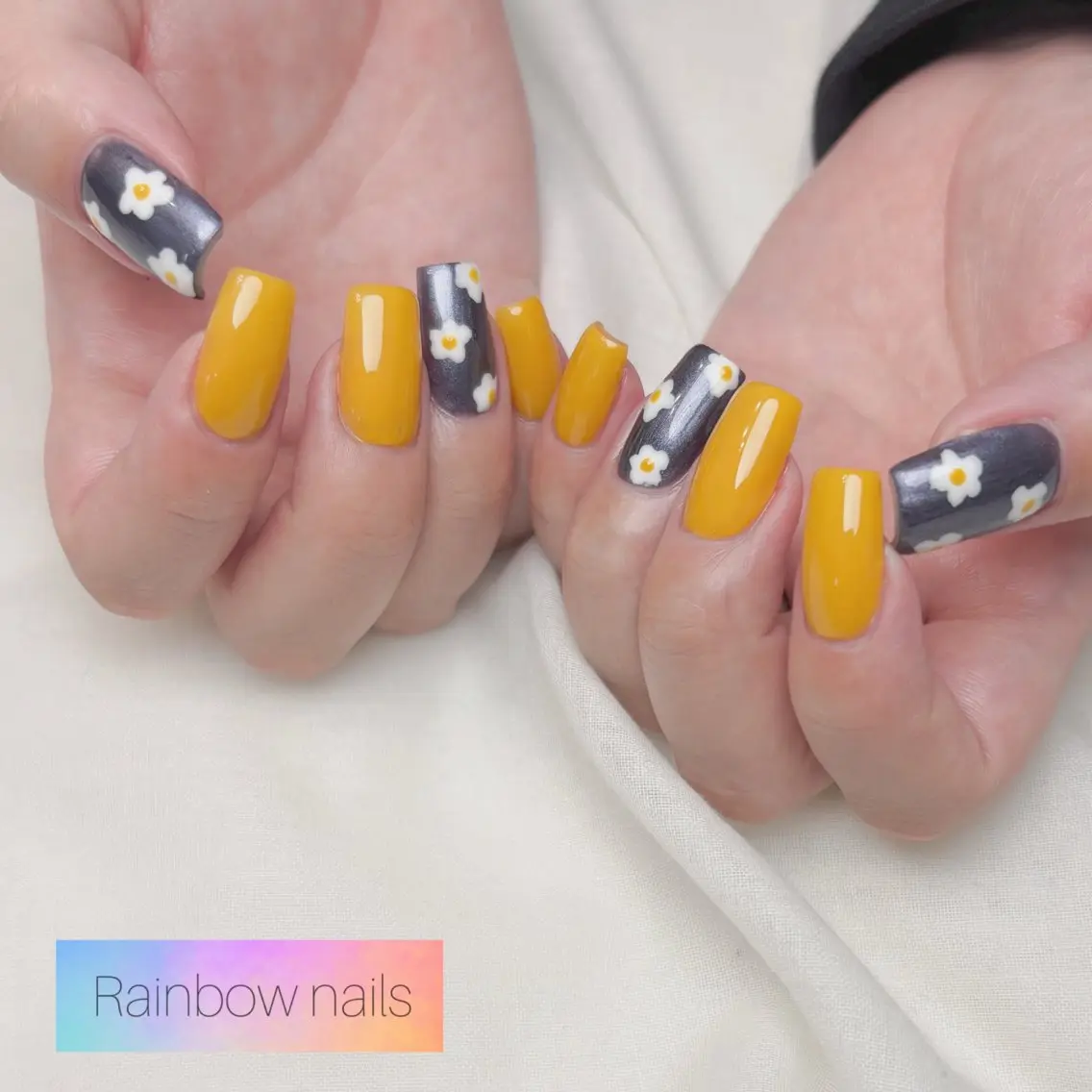 ネイル ハンドネイル Rainbow nailsくろちゃんのネイルデザイン