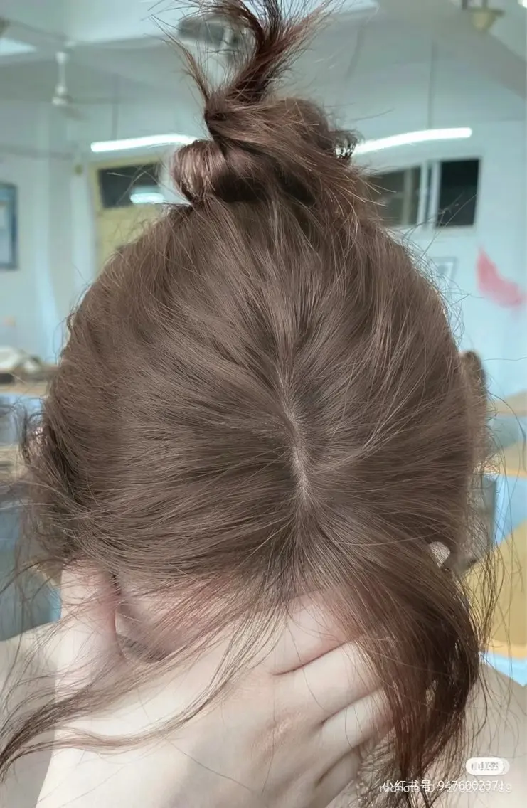 カラー ヘアカラー トリートメント ヘアセット 韓国風レイヤーカラー ライムのヘアスタイル