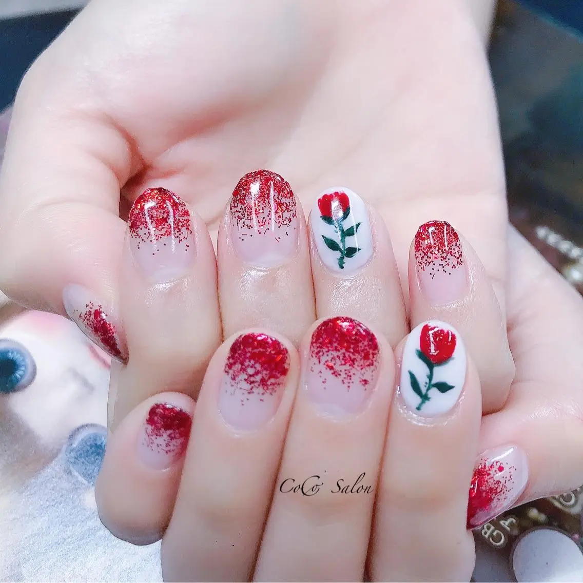 ネイル 長さ出し フラワーネイル ジェルネイル グラデーション ホログラムネイル ハンドネイル CoCoSalon ネイル/まつ毛予約のネイルデザイン