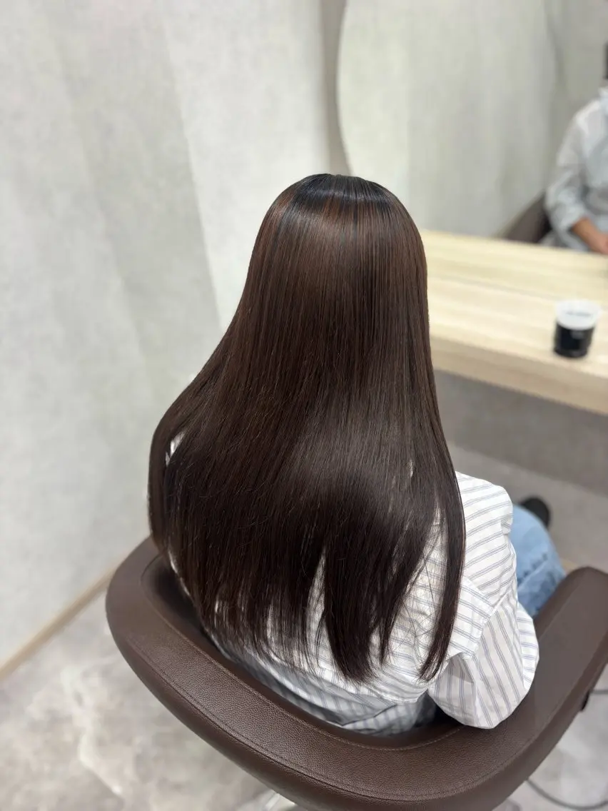 縮毛矯正+カットの写真