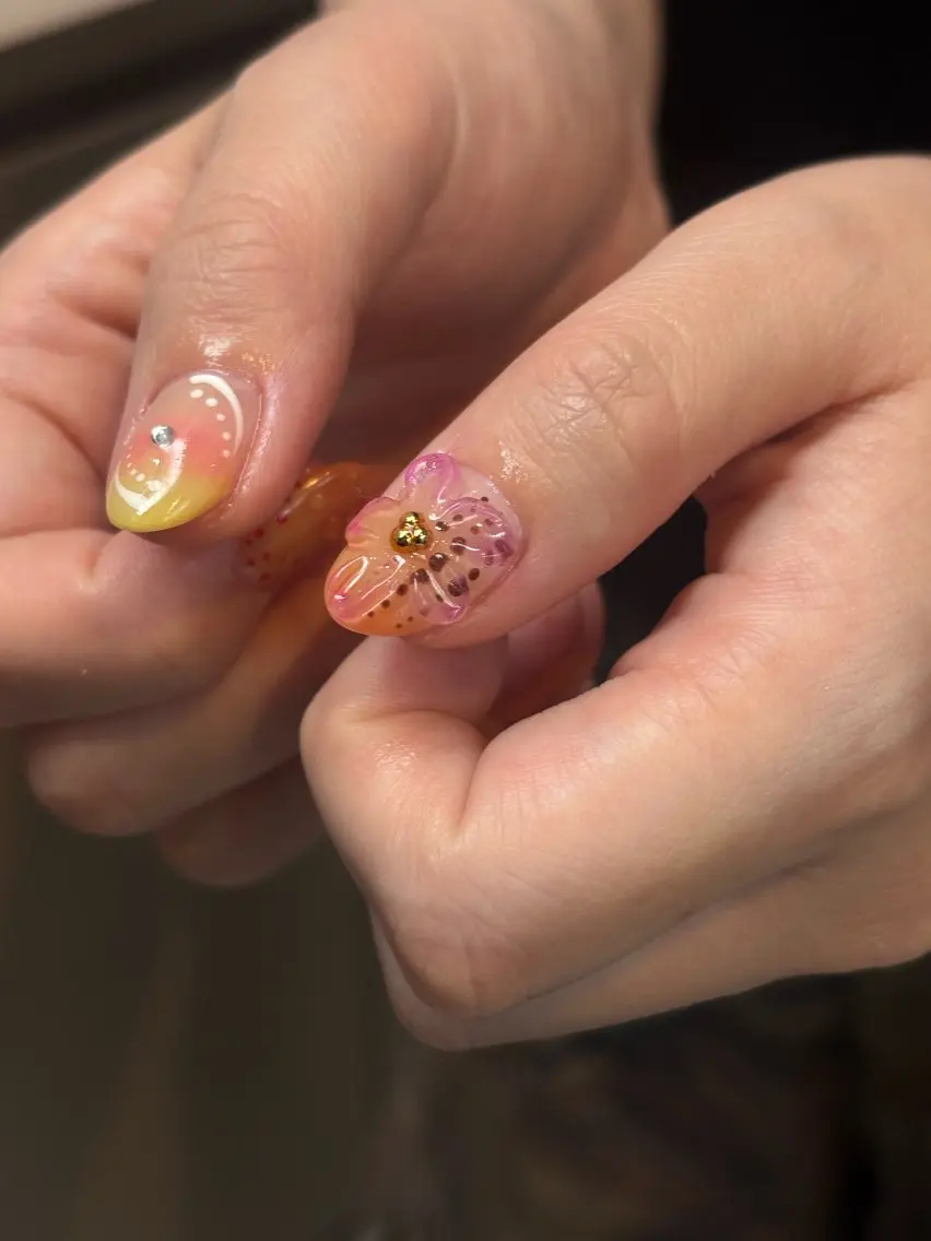 ネイル ハンドネイル K. Yukoのネイルデザイン