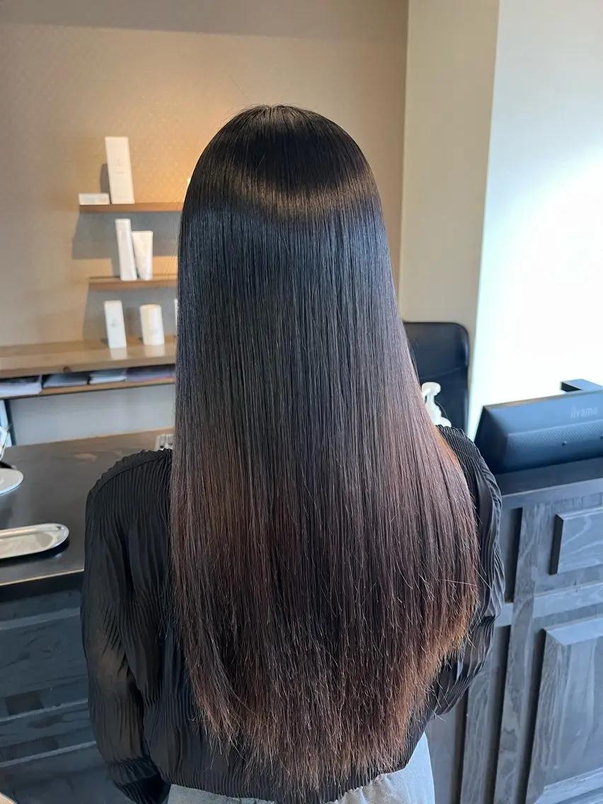 ロング Suzu ／ VISEOのヘアスタイル