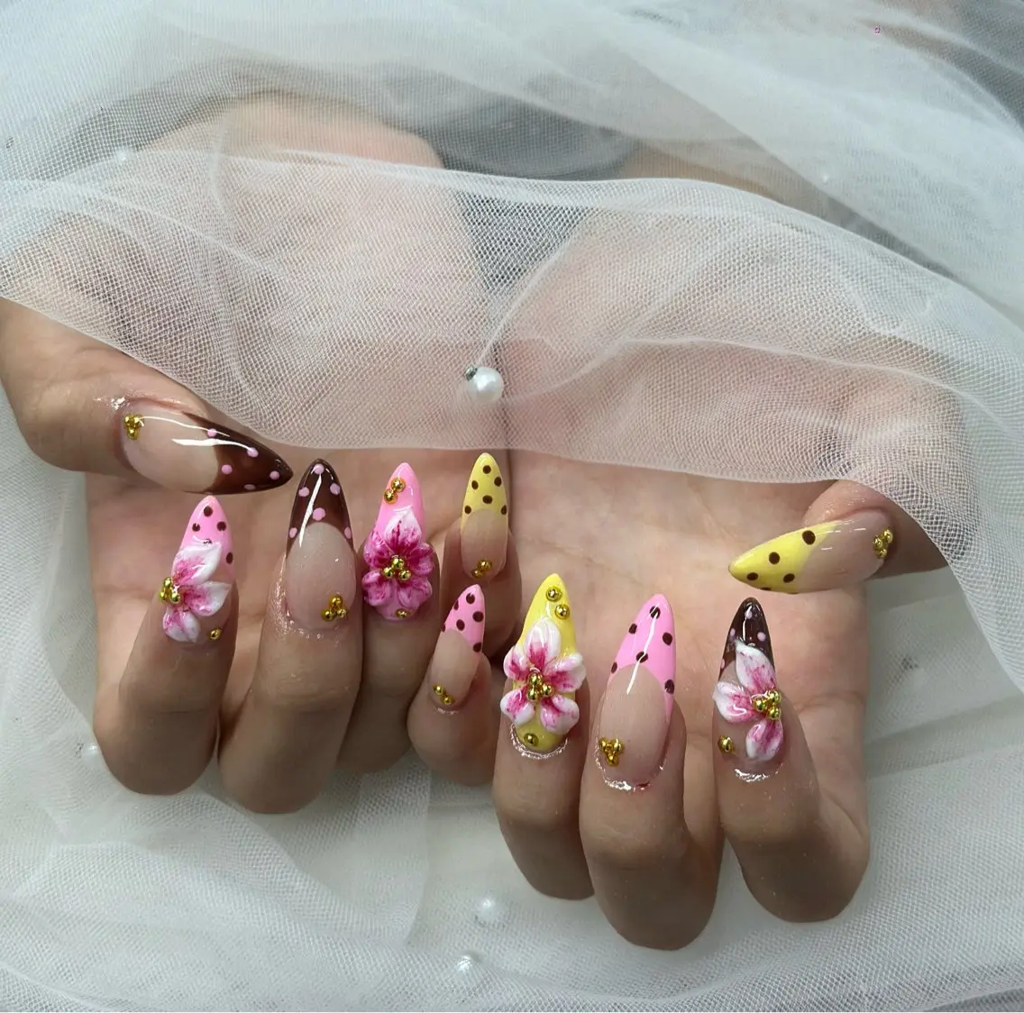 ネイル ハンドネイル R Nailのネイルデザイン