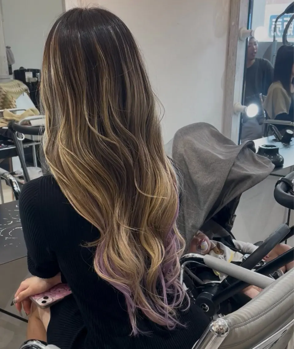 サカイ シホのヘアスタイル