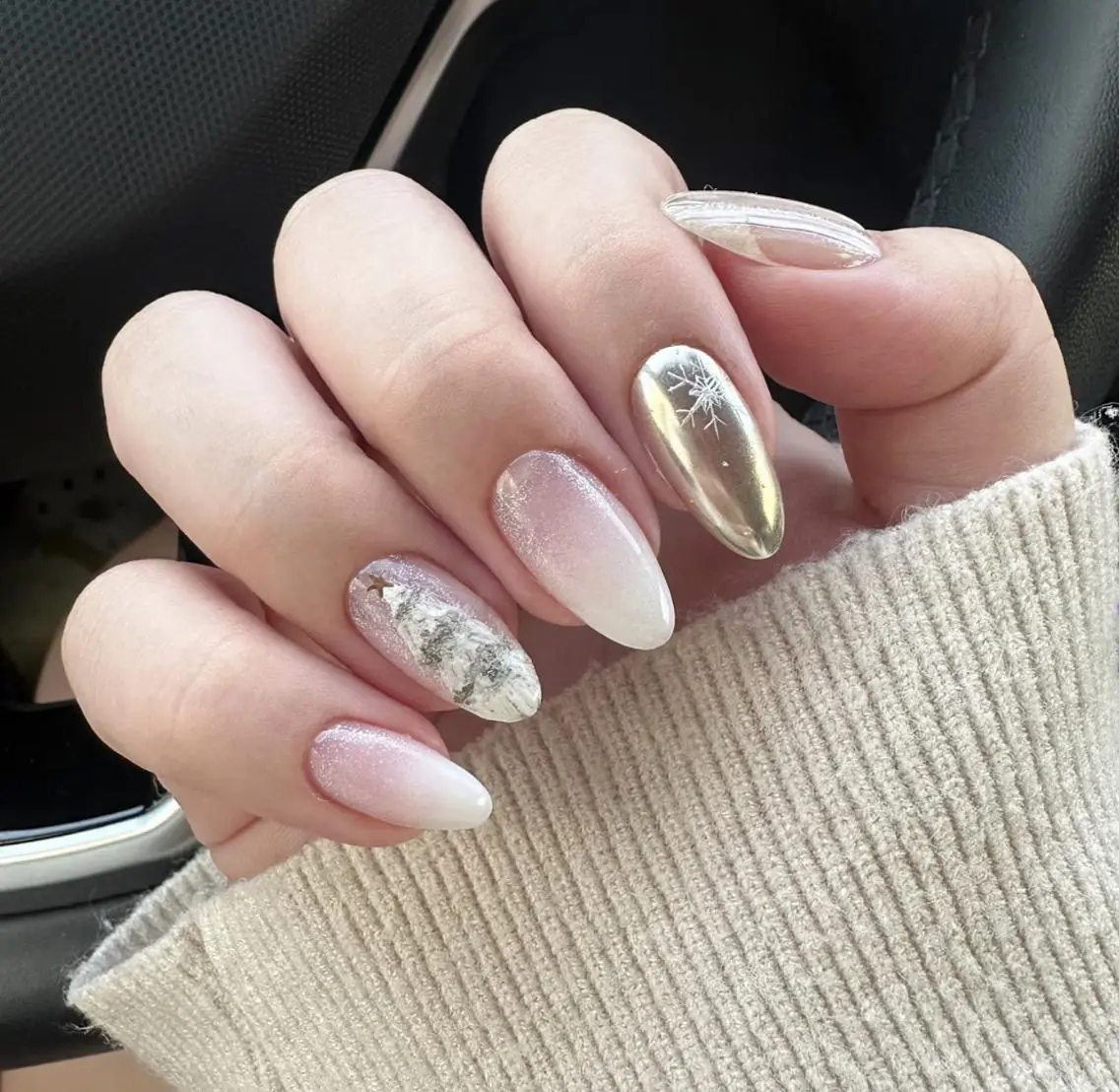 ネイル ハンドネイル ハンドケア 🍑 momo_nailのネイルデザイン