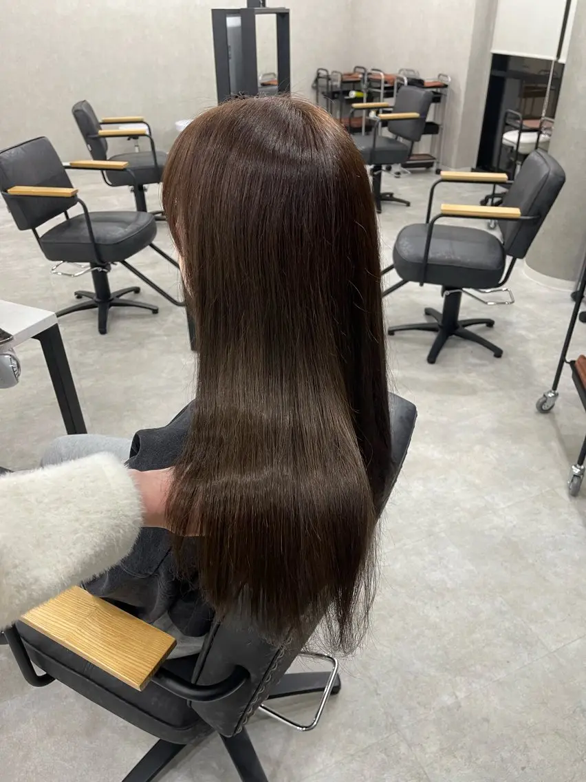 ロング カラー トリートメント カット ヘアカラー 盛れる顔まわり✨🎀 レイヤー別所好葉のヘアスタイル