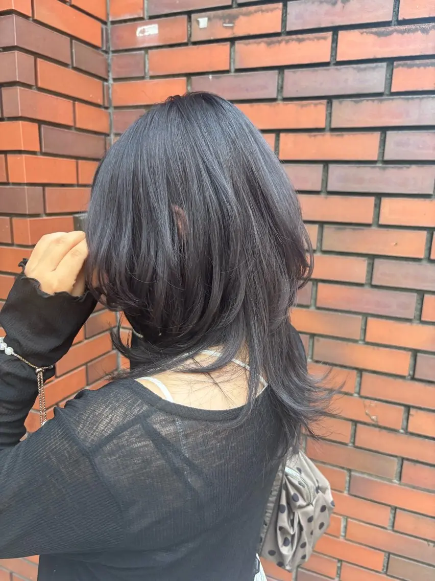 ミディアム カット ヘアカラー トリートメント ヘッドスパ 透明感ツヤカラー/ 縮毛矯正/静岡のヘアスタイル