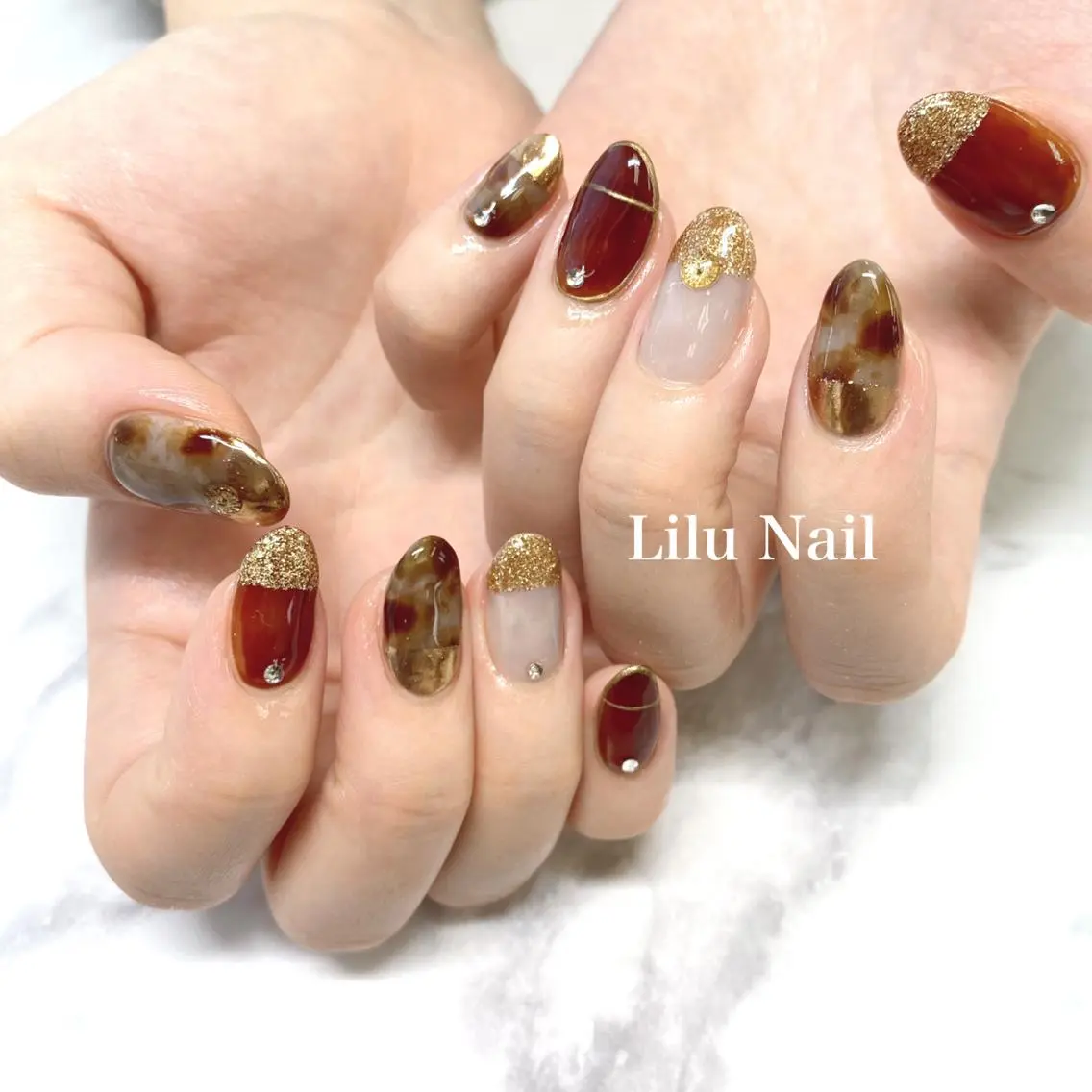 ネイル ニュアンスネイル モチの良さ◉ フィルインネイル♡のネイルデザイン