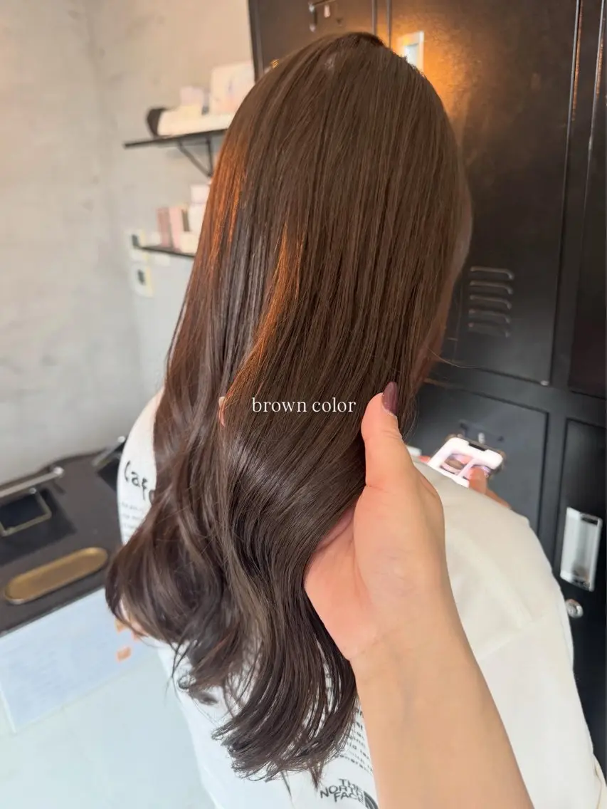 ロング カラー カット ヘアカラー トリートメント 安住 日花のヘアスタイル