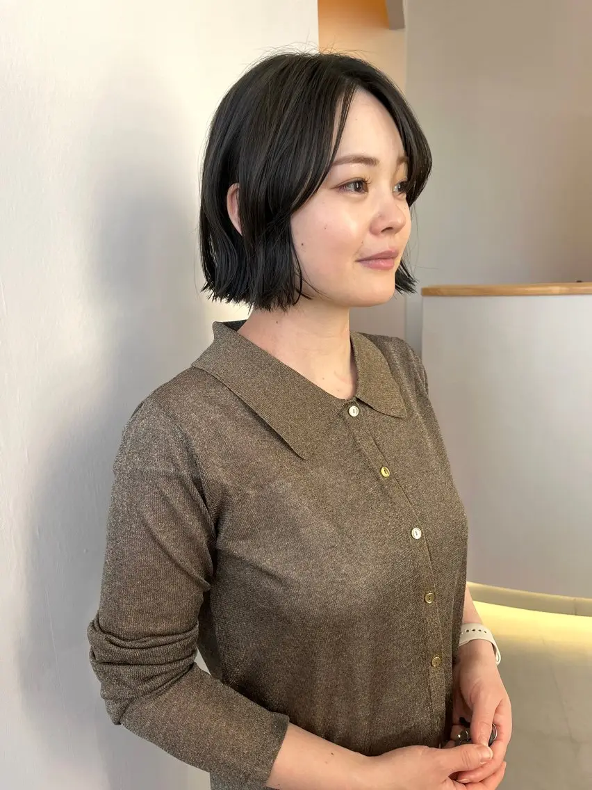 ショート ボブ 平尾ブリーチ&ダブ ルカラー✨Tommyのヘアスタイル