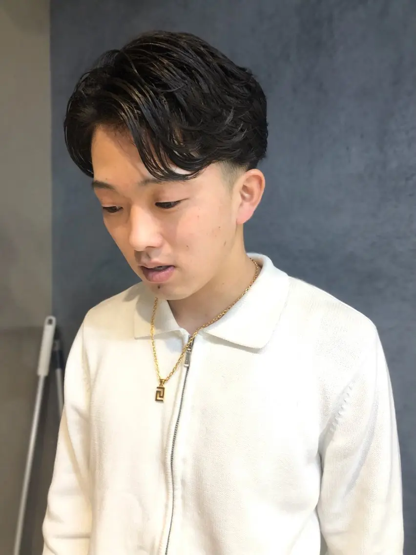 パーマ ヘアアレンジ メンズ メンズパーマ カット パーマ トリートメント ヘアセット メンズ特化✂️栗原 侑也のヘアスタイル