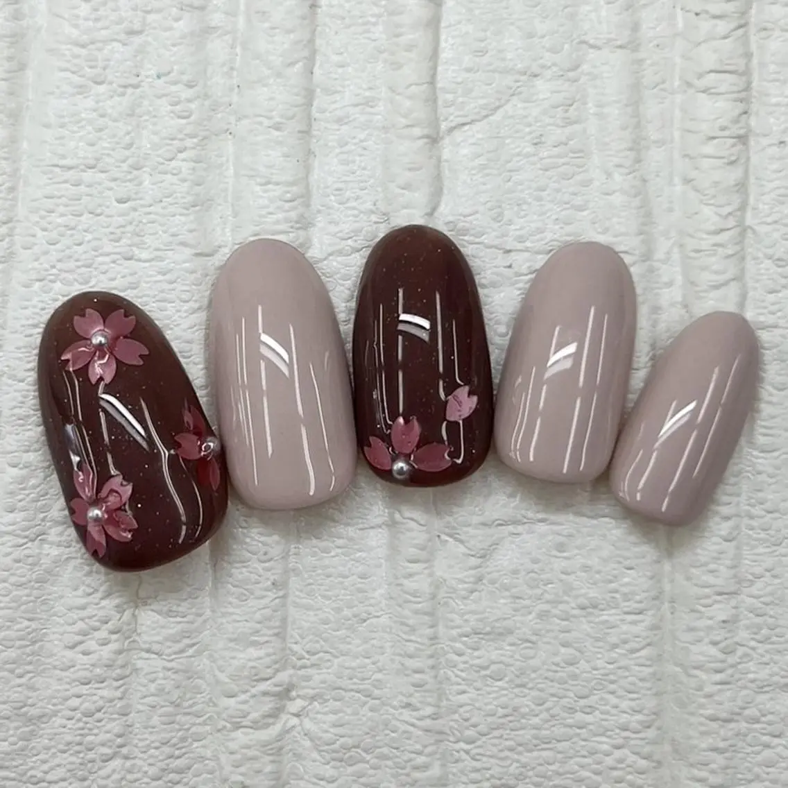 ネイル Nail salon Honey Beeのネイルデザイン
