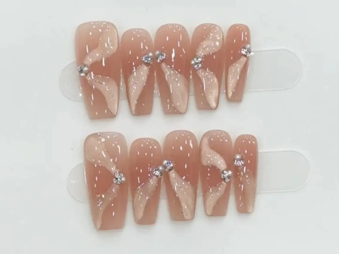 ロング ロング ハンドネイル Quick Sukarupuのネイルデザイン