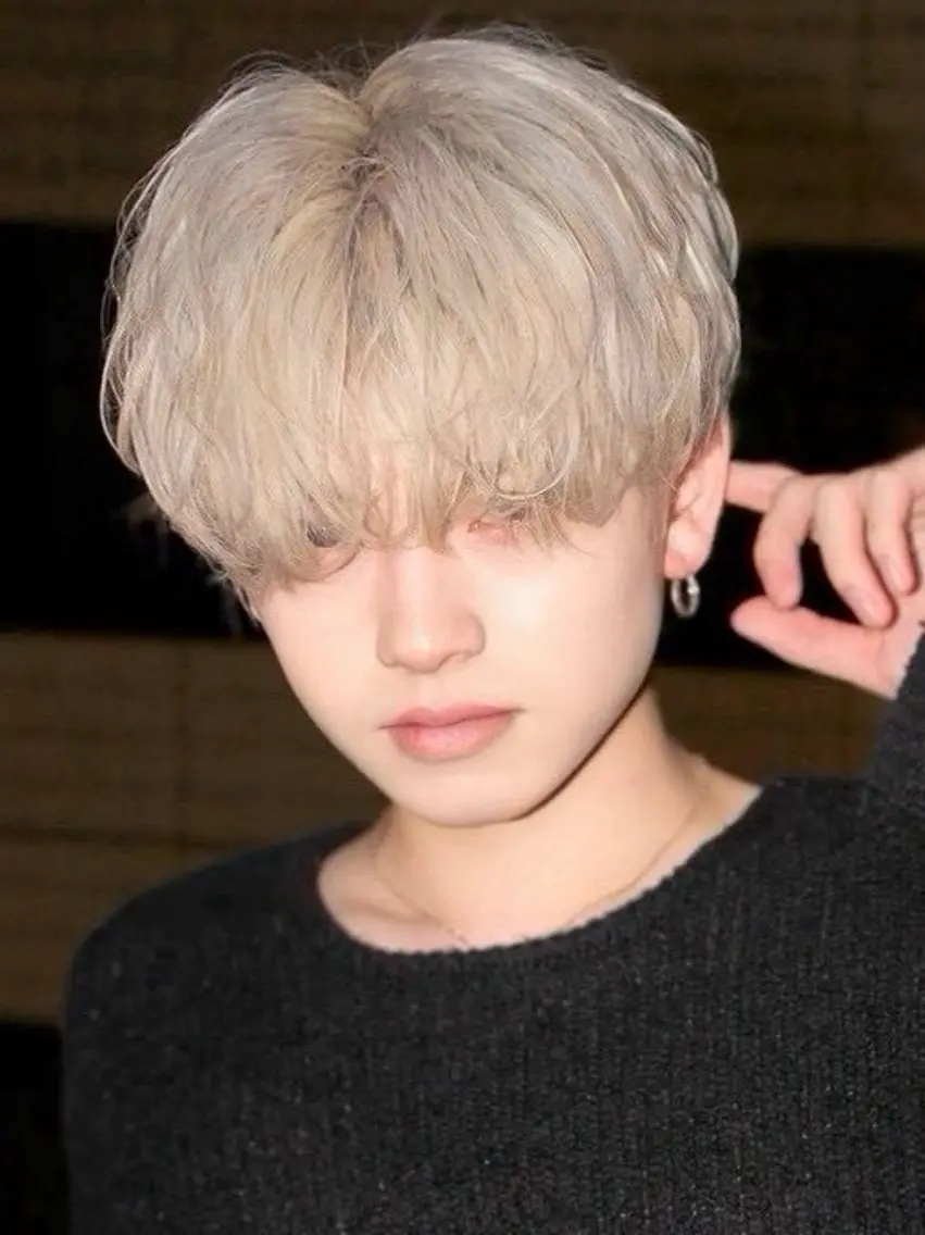 カラー メンズ 牛嶋 勇哉のヘアスタイル